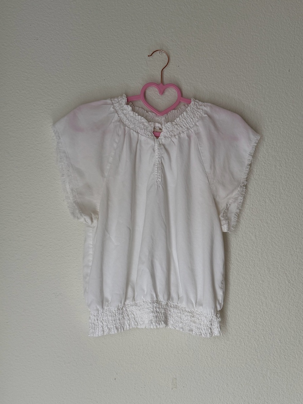 Cloth & Stone White Smocked Sleeve Top with Frayed Sleeves